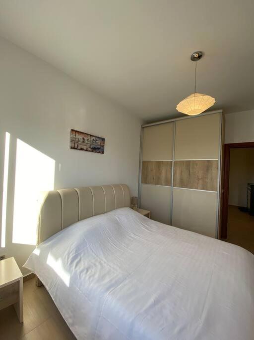 Apartment Tranquillity 1 *